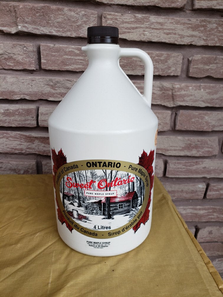 4 L Amber maple syrup plastic